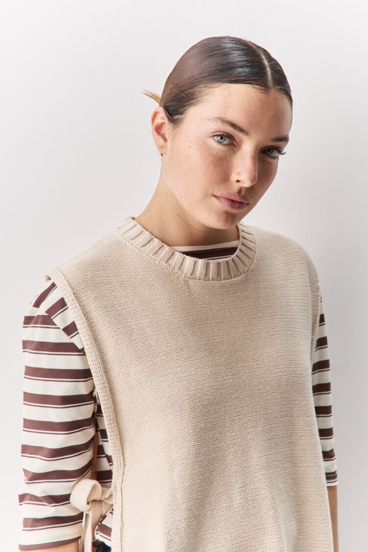 CHALECO TILA Beige Claro