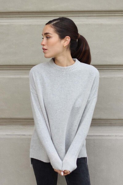 Sweater Colores Gris Claro