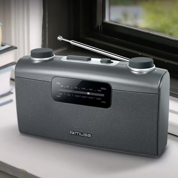 Radio Portátil Muse M058r Doble Banda Ac Dc Pilas RADIO PORTATIL MUSE M058R