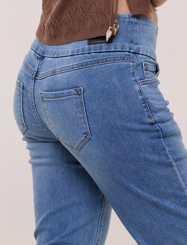 Capri Con Cintura Faja JEAN CLARO