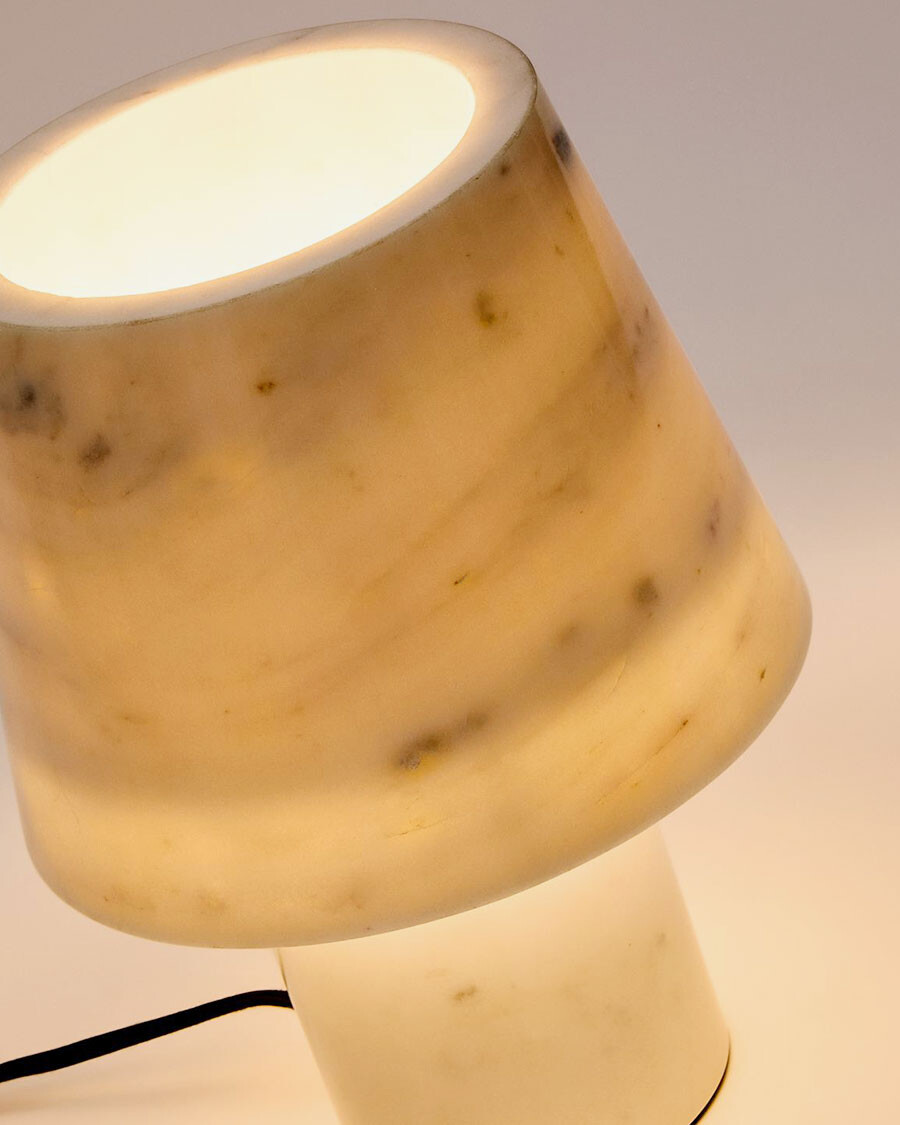 Lámpara de mesa Alaro de mármol blanco Lámpara de mesa Alaro de mármol blanco