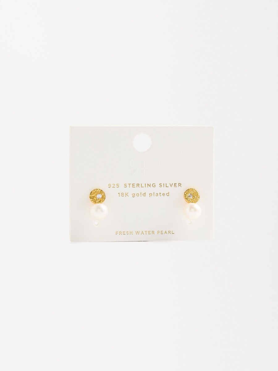 Pendientes Cortos Con Perlas De Agua Dulce Y Circonitas - Plata De Ley 925 dorado