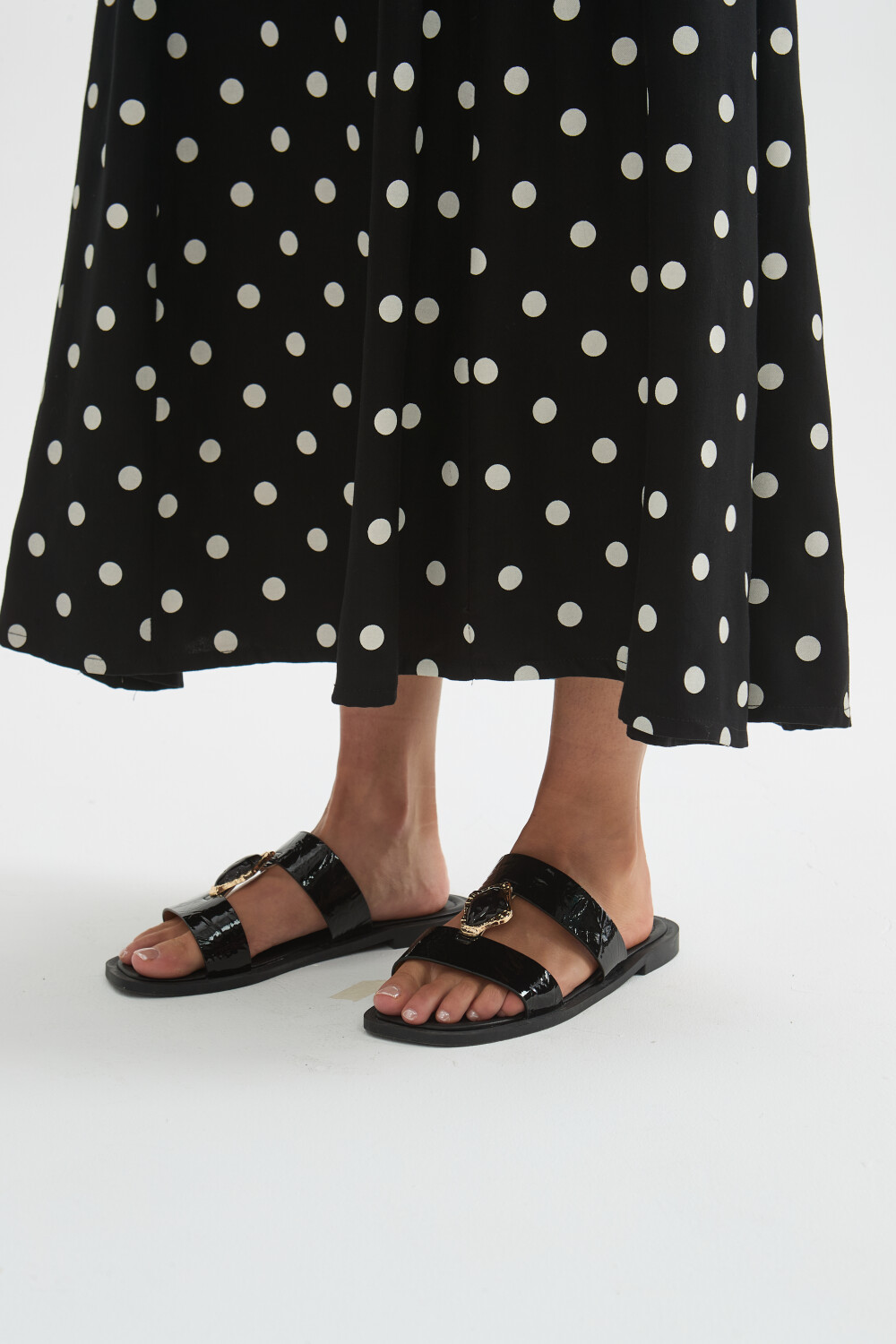 Sandalia Huni Negro