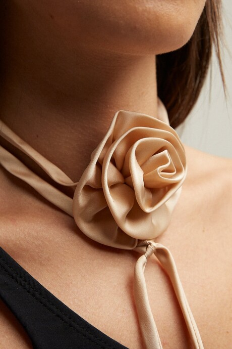 CHOKER FLEUR SATIN NUDE