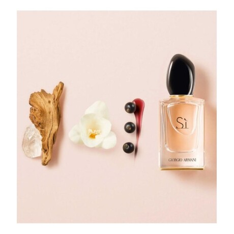 Perfume Giorgio Armani Si EDP 50ml Perfume Giorgio Armani Si EDP 50ml