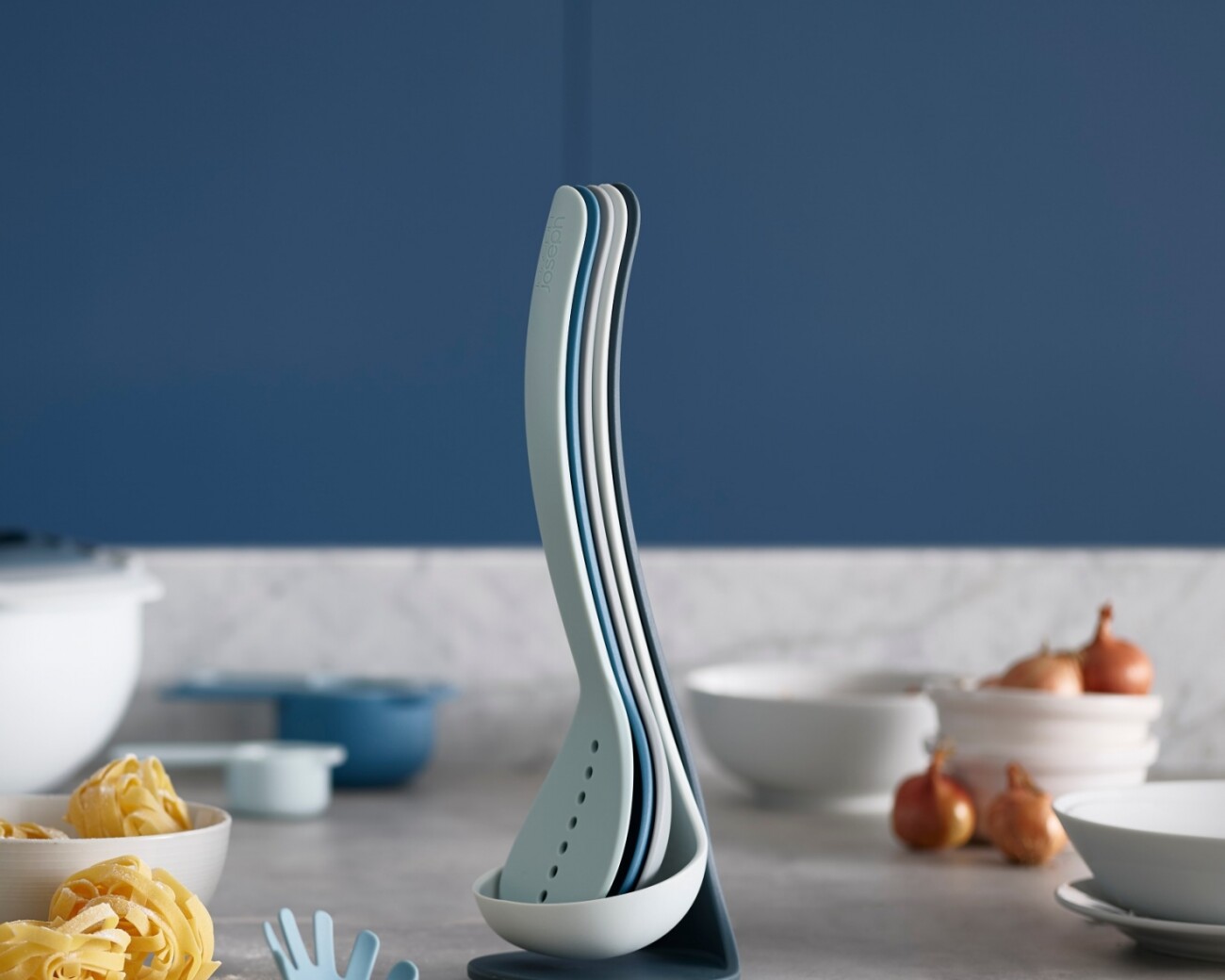 Set de 5 Utensilios de Cocina con Soporte Joseph Joseph Nest™ Utensils Plus Azul - PREVENTA Set de 5 Utensilios de Cocina con Soporte Joseph Joseph Nest™ Utensils Plus Azul - PREVENTA