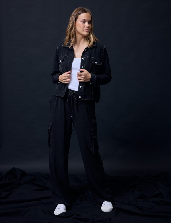 Pantalon Cargo Pespunte NEGRO