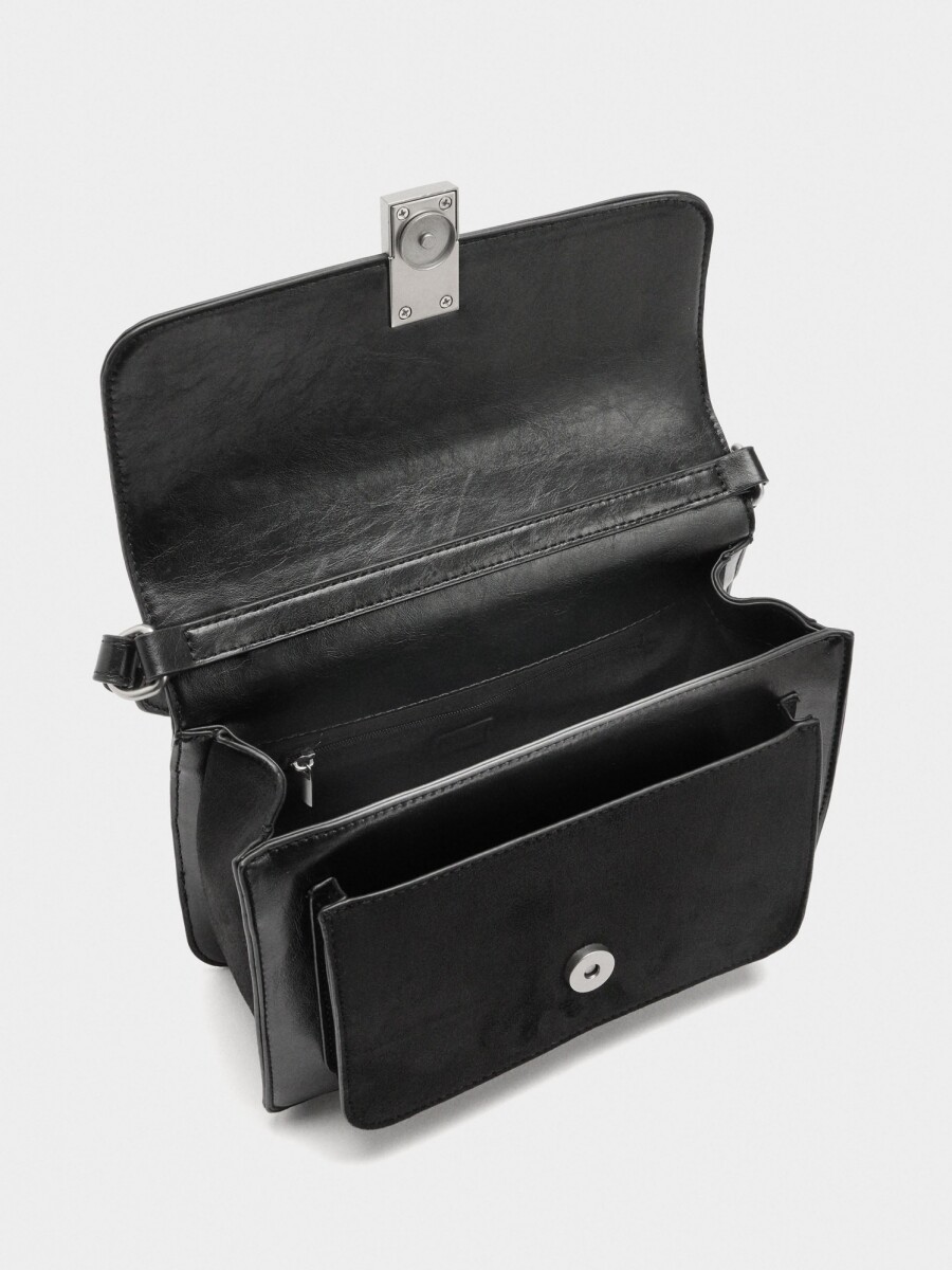 Bolso De Mano Con Solapa negro