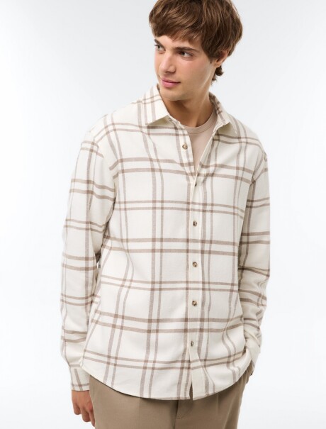 CAMISA DE FRANELA A CUADROS BEIGE