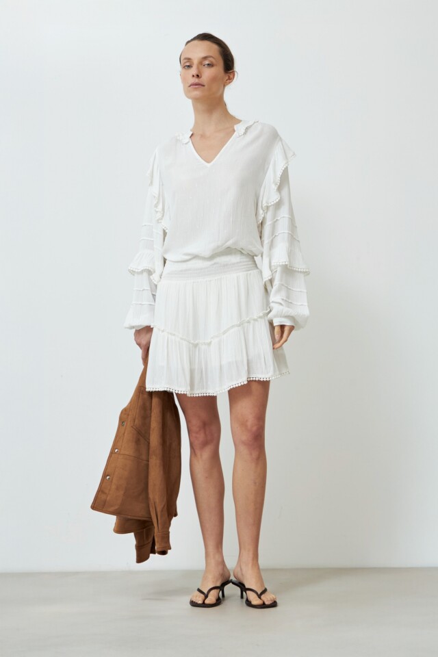 Falda bambula con volados crudo