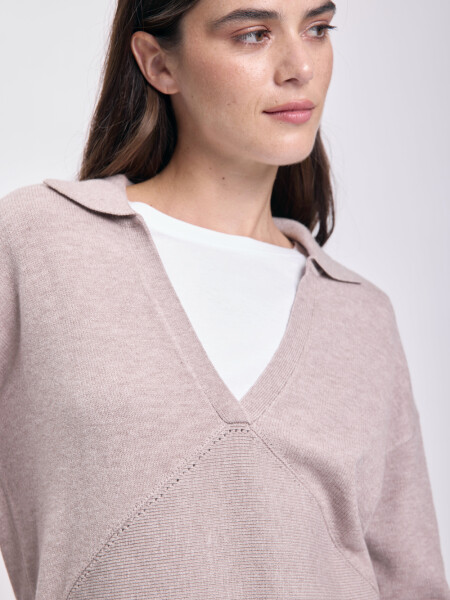 Buzo punto cuello polo Beige