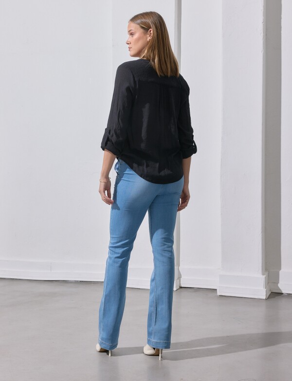 Blusa Nudo Botones NEGRO