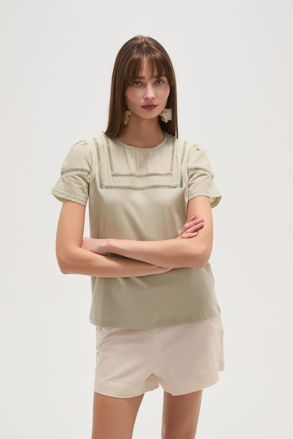 Remera Arboletes Verde Grisaceo