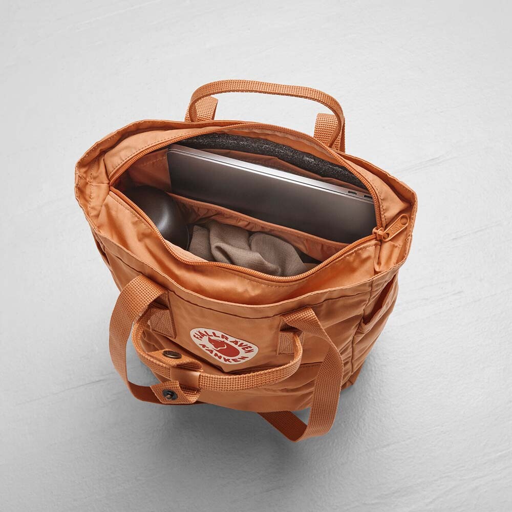 Mochila Fjallraven Kanken Totepack Unisex Deep Forest