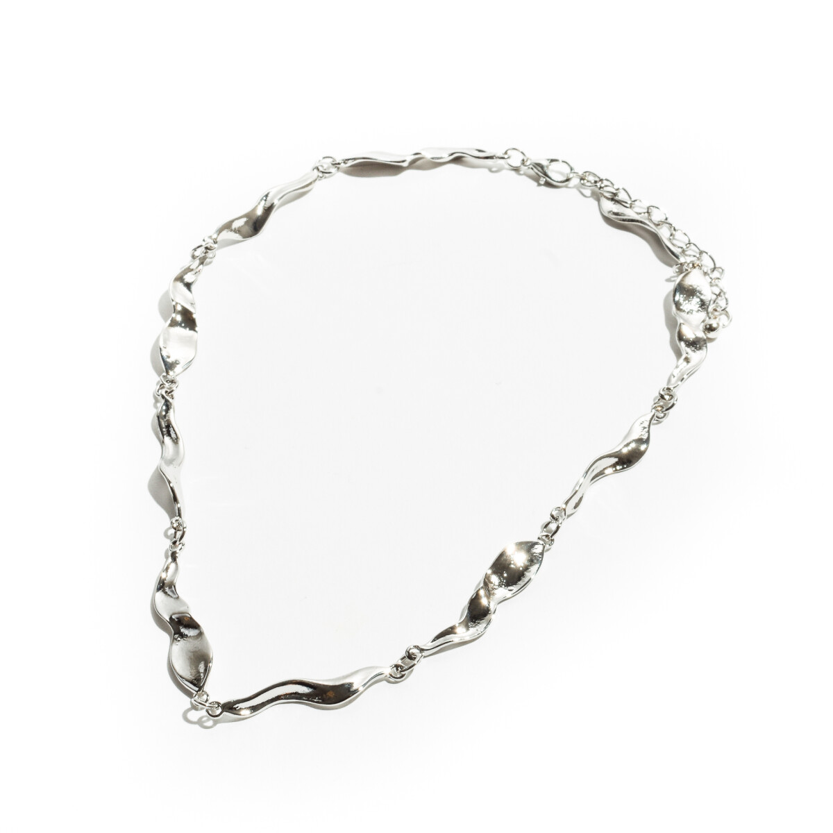 Collar bijou plateado 