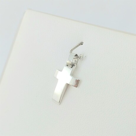 Cruz de plata 925, bombé. Cruz de plata 925, bombé.