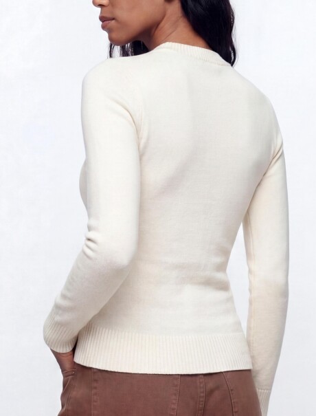 BLUSA DE MANGA LARGA, CORTE AJUSTADO Y CUELLO ALTO BLANCO