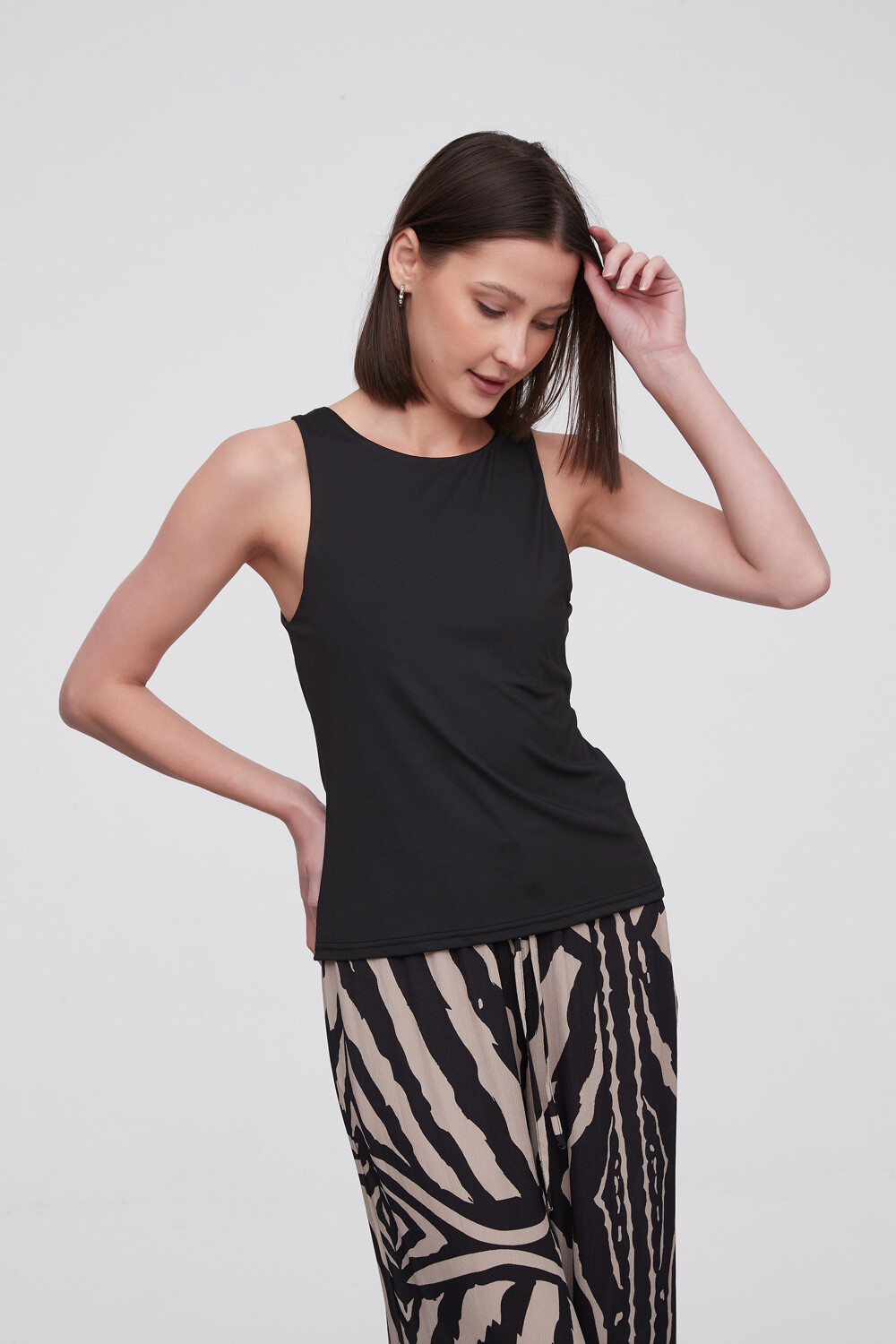 Musculosa Onesti Negro