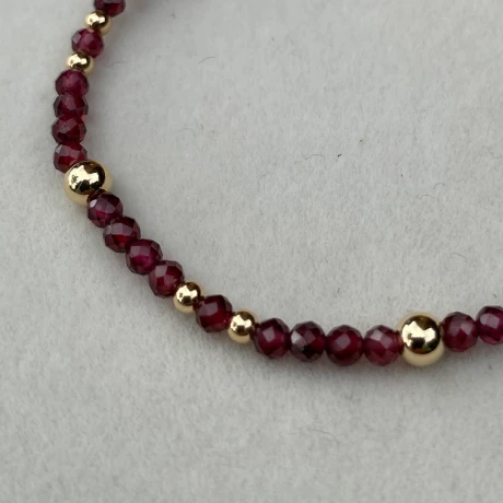 Pulsera IBIZA, Goldfilled con piedras naturales Pulsera IBIZA, Goldfilled con piedras naturales
