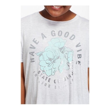 Remera para niña Justice Good Vibe Azul cielo