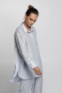 CAMISA BORDADA Gris