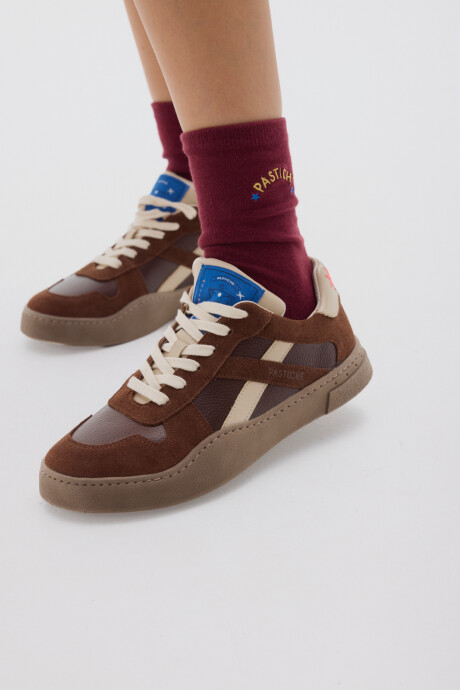 Sneaker Club 82 Chocolate