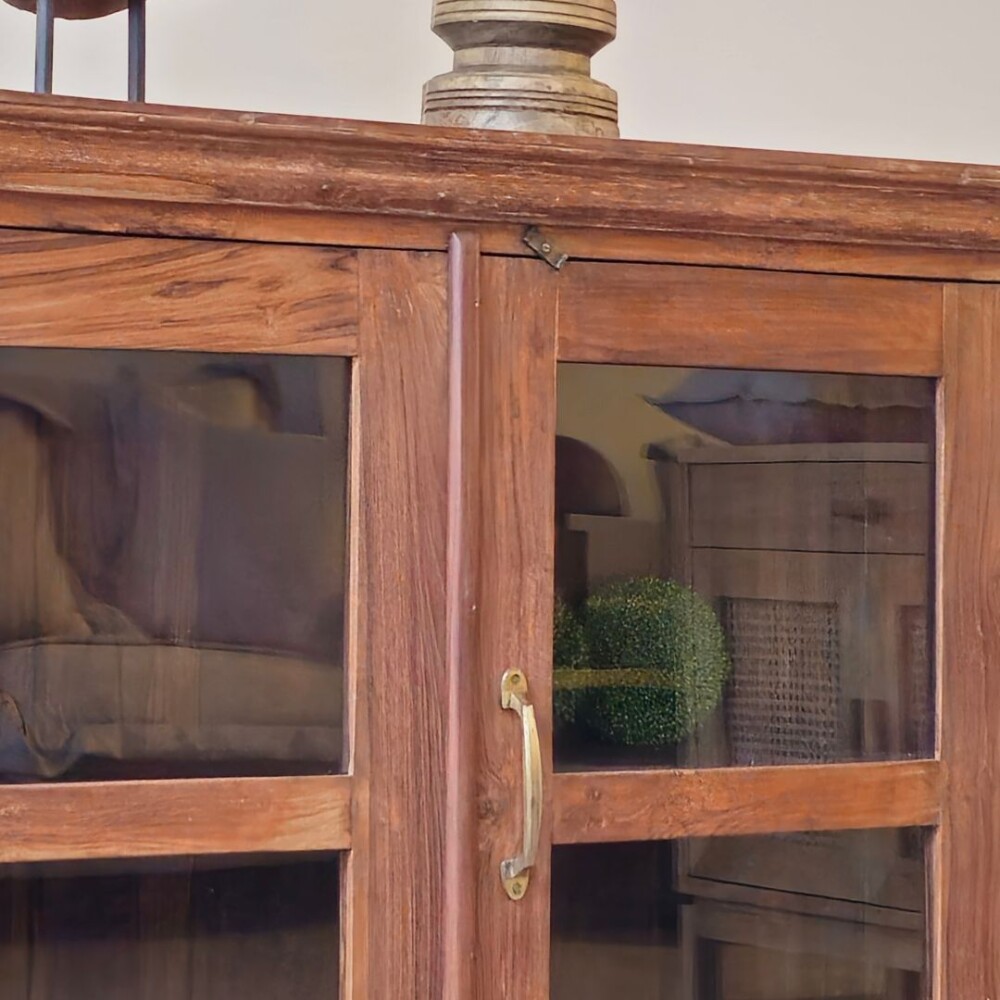 Vitrina de Madera Antigua Vitrina de Madera Antigua