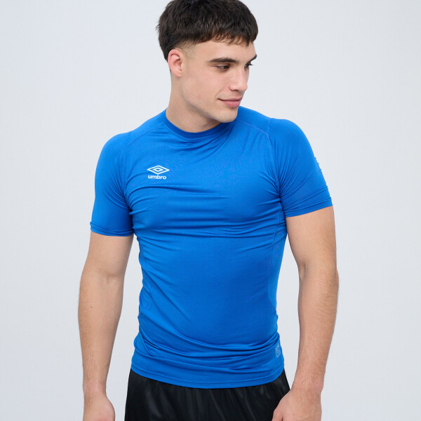 Remera Térmica Manga Corta Umbro Hombre 030