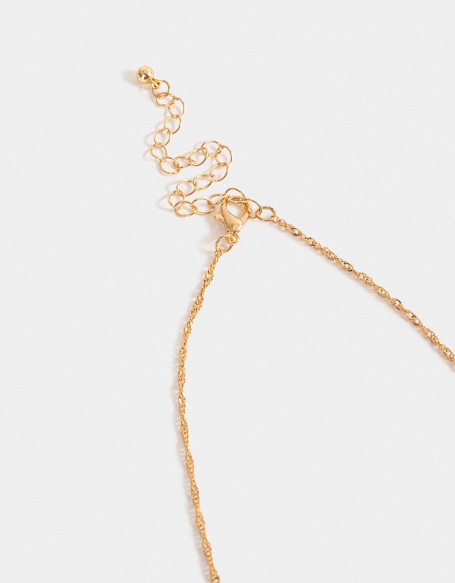 Cadena Corta con Dije Corazón Cadena Corta Con Dije Corazón - Dorado