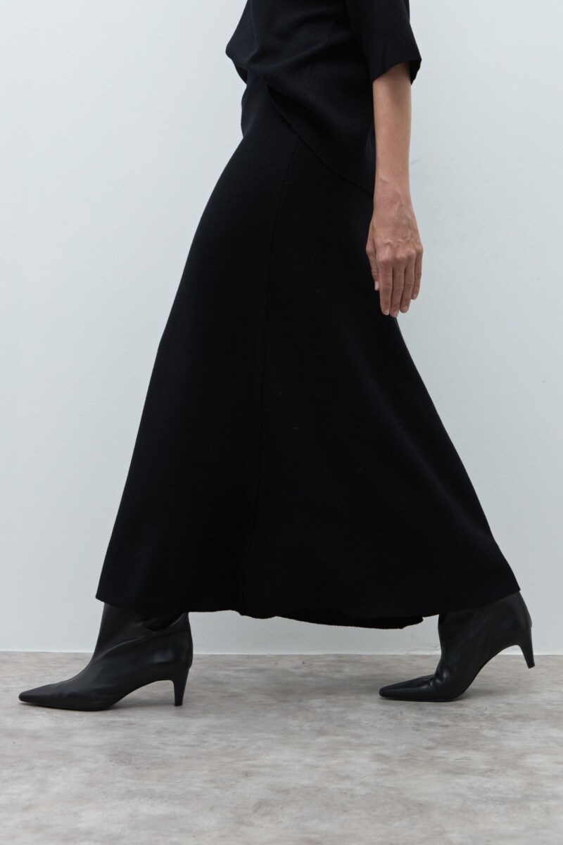 Falda tejida negro