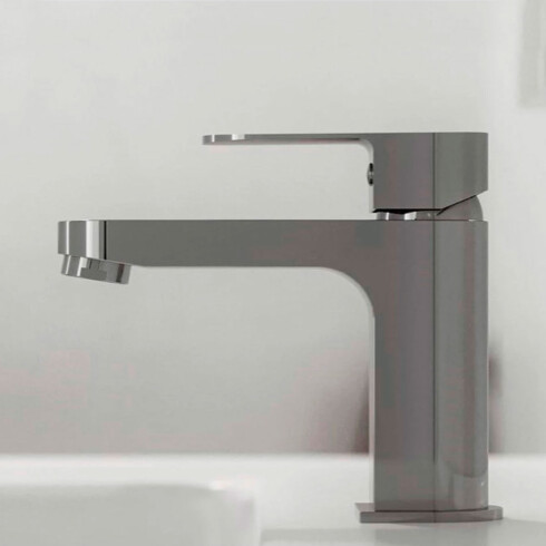 JUEGO DE GRIFERIA COMPLETO,INCLUYE DUCHA EXTERIOR, LAVATORIO BAJO Y BIDET LINEA FRESIA FV 000