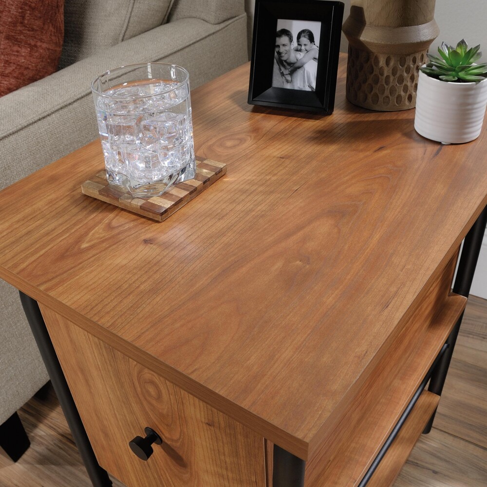 Mesa Lateral - Sauder - Linea Union Plain Mesa Lateral - Sauder - Linea Union Plain