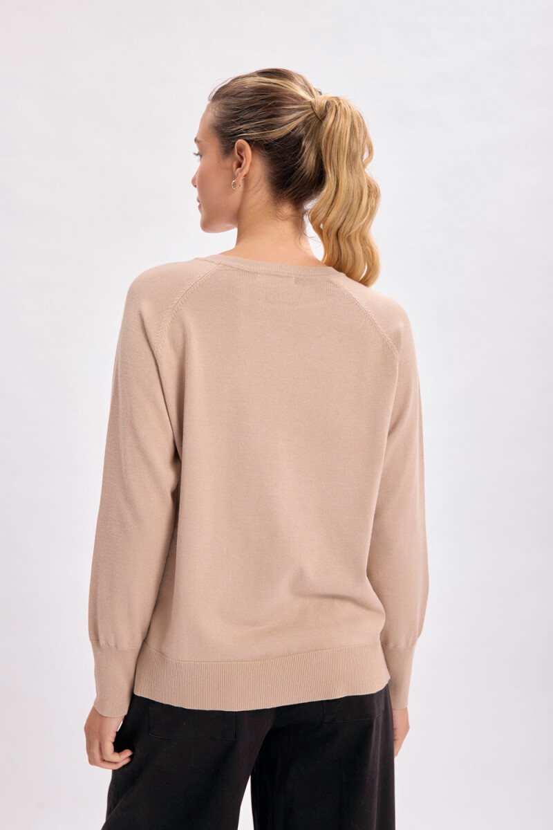 Buzo básico cuello redondo Beige