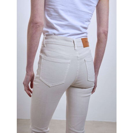 Recto Flary Off White