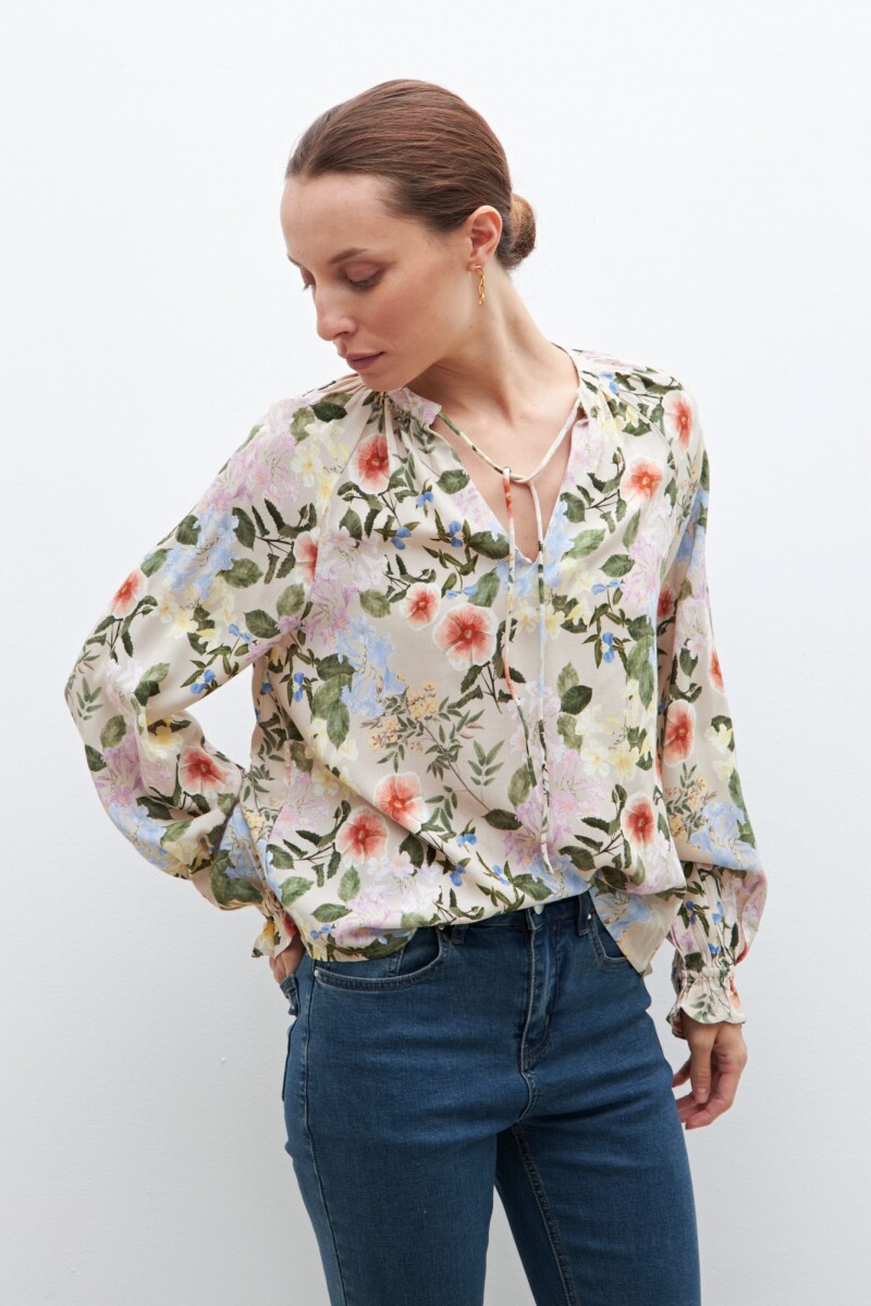 Blusa estampa floral multicolor
