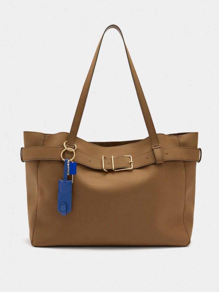Bolso Shopper Con Cinturón Y Colgante camel