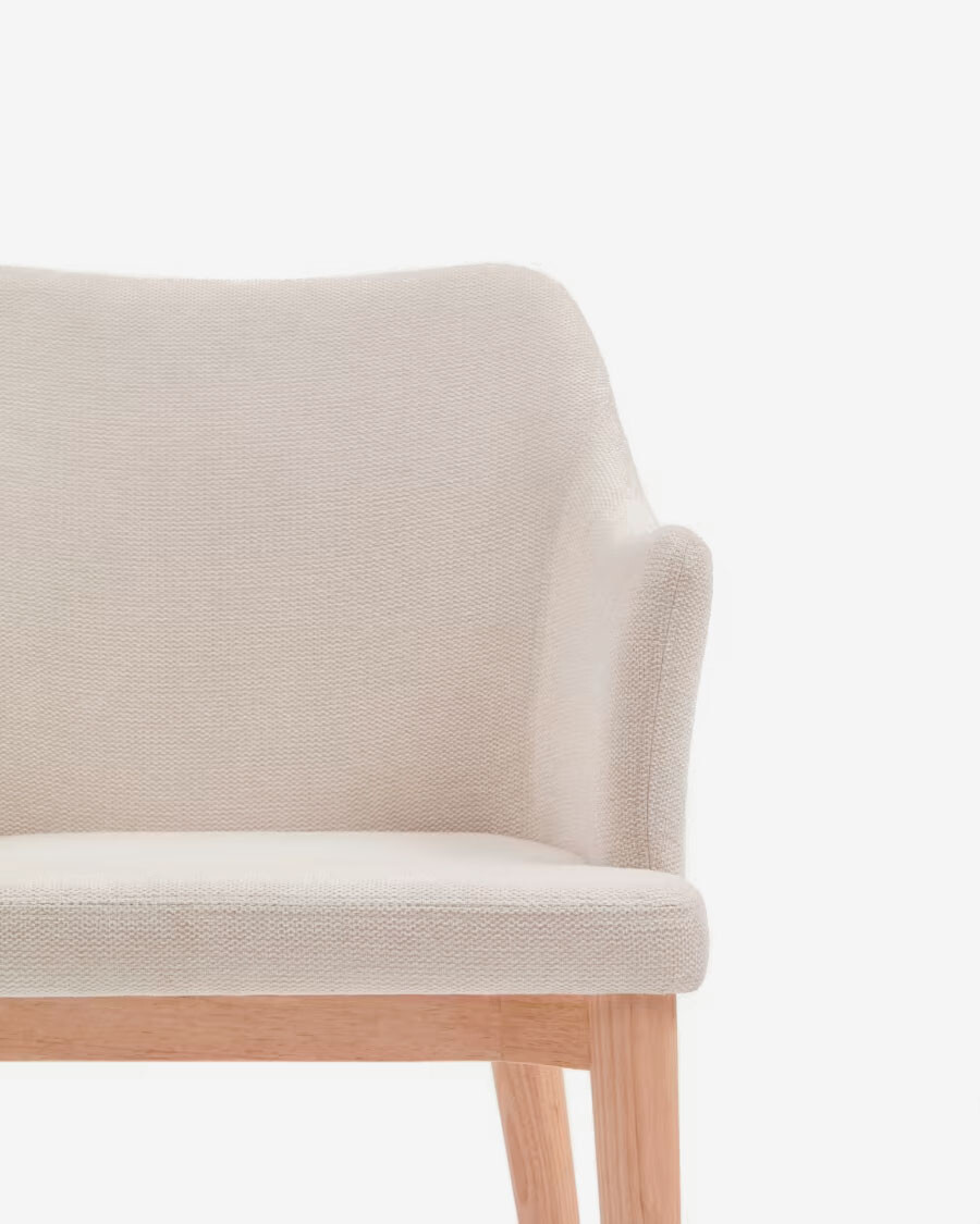 Silla Croft de chenilla y patas de madera maciza de fresno beige