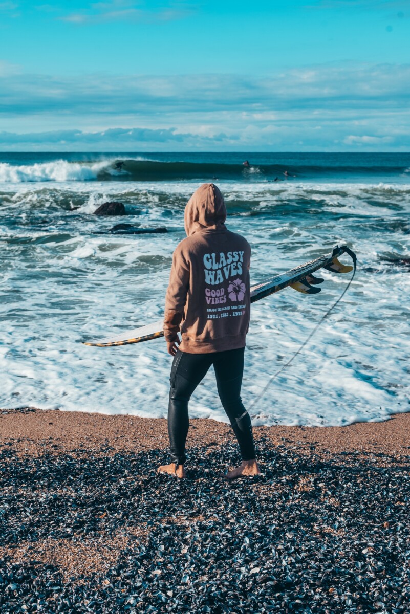 Hoodie Good Vibes Over Fit / Marrón 