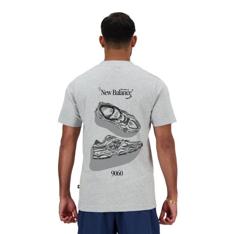 Remera New Balance de Hombre - 9060 Sketch - MT41940 ELD