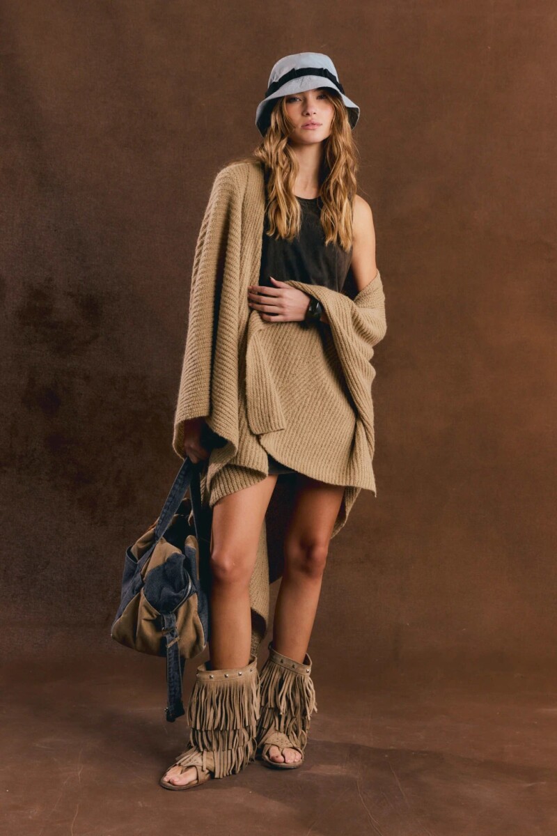 PONCHO GIRAFFE Camel