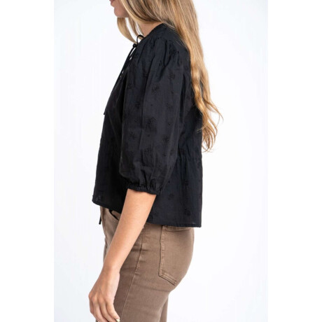 Blusa Broderie Negro