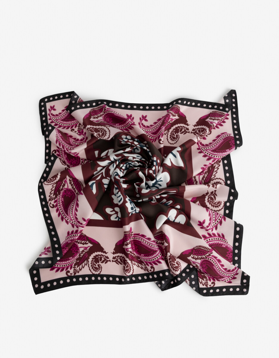 Pañuelo De Material Reciclado 