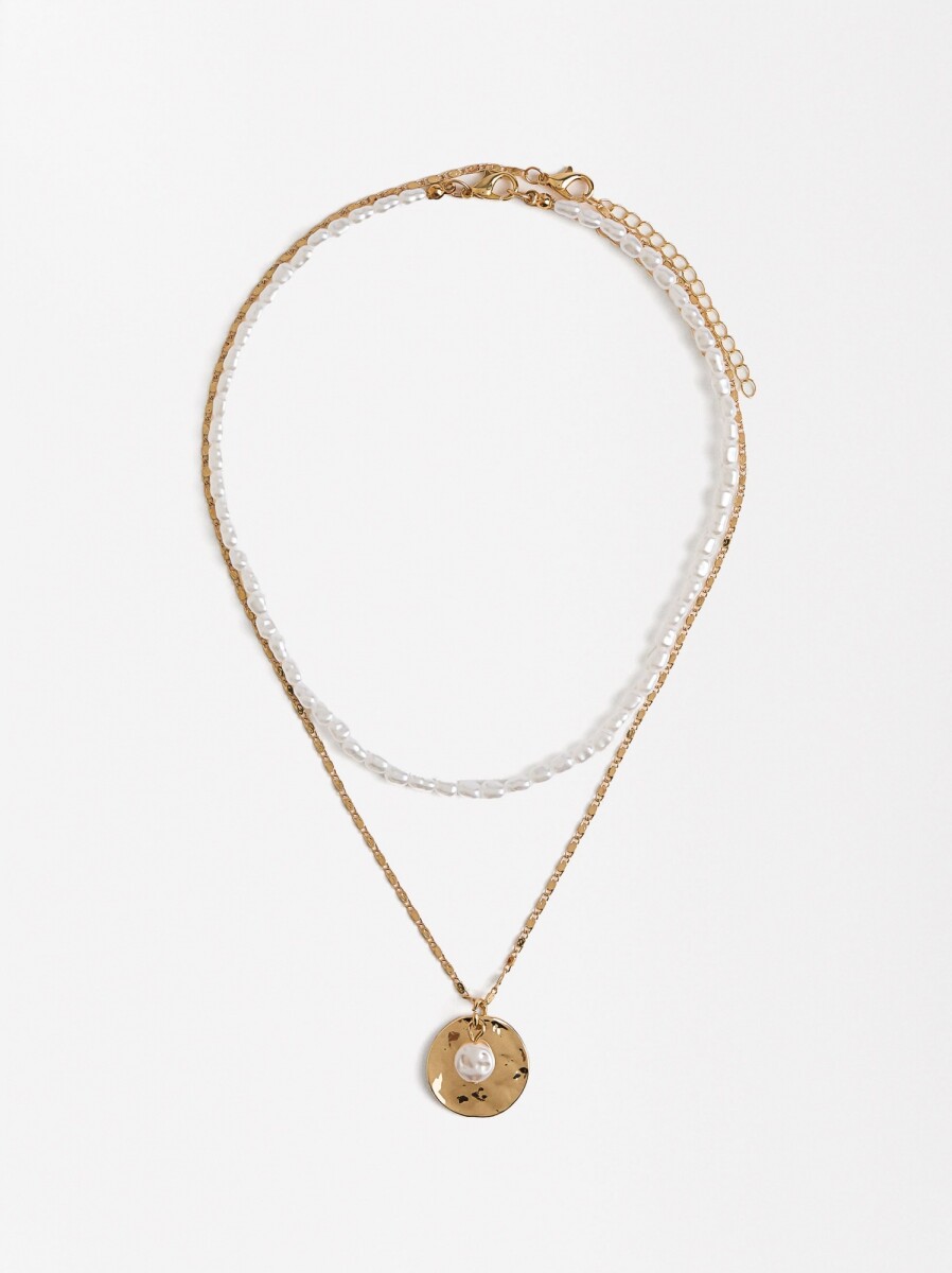 Conjunto De Collares Con Medalla Y Perlas - dorado 