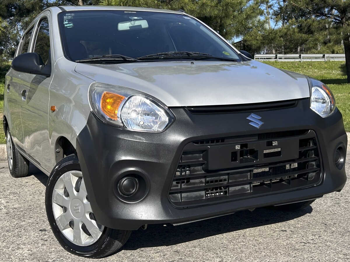 Suzuki Alto STD 800 EXCELENTE ESTADO! | Permuta / Financia Suzuki Alto STD 800 EXCELENTE ESTADO! | Permuta / Financia