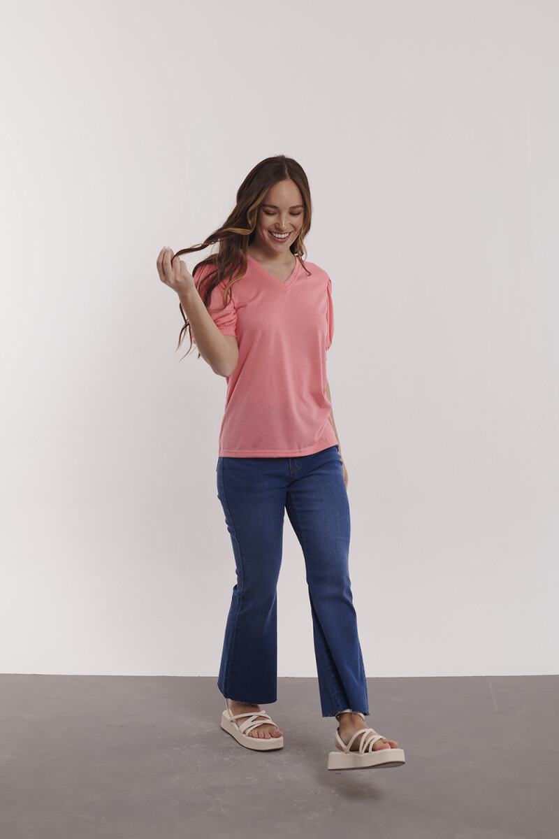 REMERA CORA ROSA