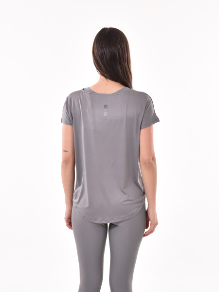 REMERA DAMAVAND GRIS (V)