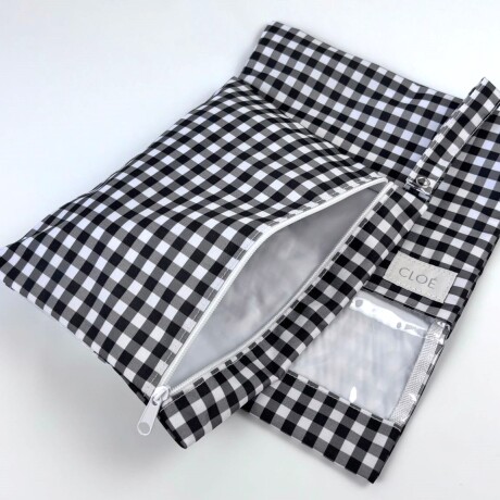 Bolsita Set Impermeable Vichy Black