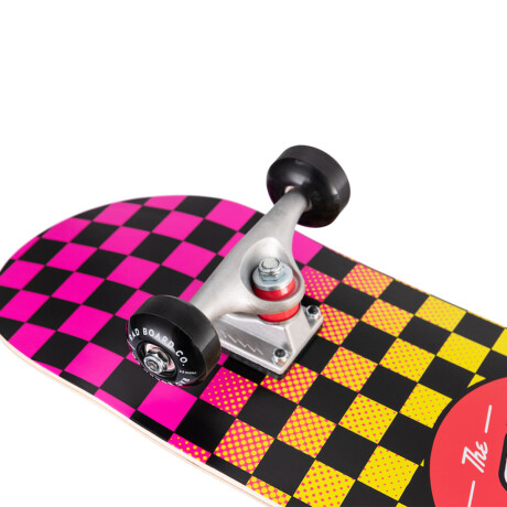 Skate Completo RAD Dude Crew Checkers Neon Fade - 7" Skate Completo RAD Dude Crew Checkers Neon Fade - 7"