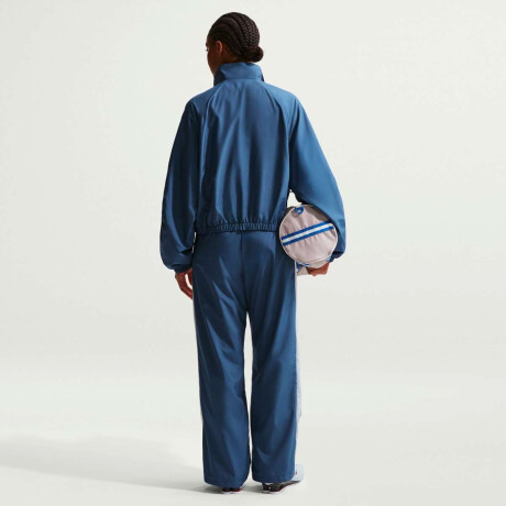 Campera Nike Sportswear de Mujer Azul