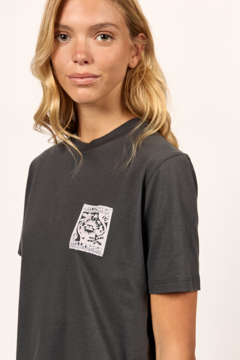 REMERA ALWAYS ON TEE U-negro2